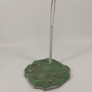 The Lord of the Rings Doll Stand 10"-14" Tall The Danbury Mint New Line Cinema‎